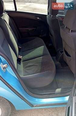 Хэтчбек Opel Astra 2005 в Запорожье
