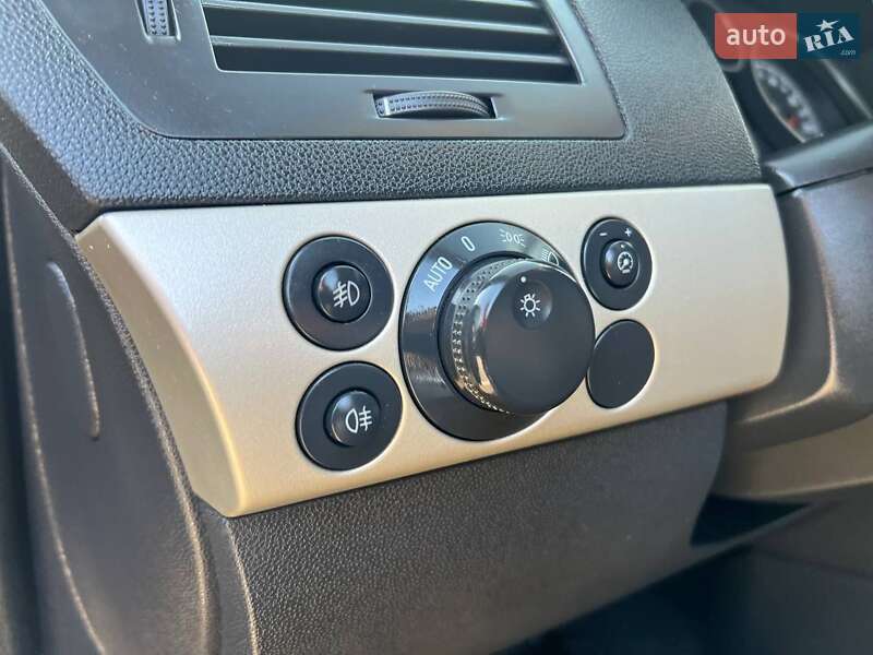 Универсал Opel Astra 2008 в Дубно