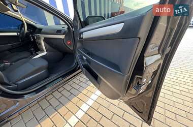 Универсал Opel Astra 2008 в 