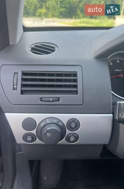 Универсал Opel Astra 2009 в 