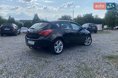 Хэтчбек Opel Astra 2009 в 