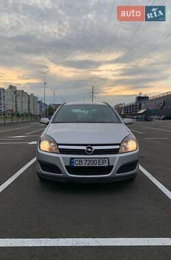Универсал Opel Astra 2006 в 