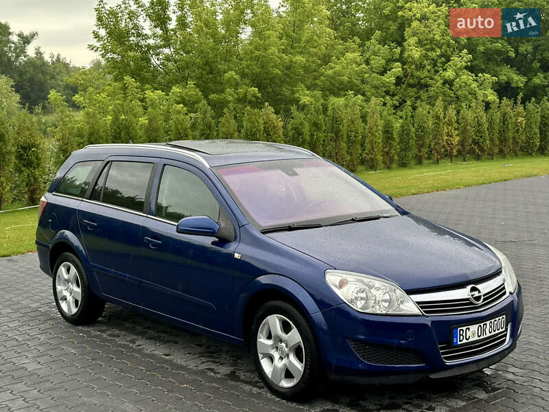 Универсал Opel Astra 2008 в Тернополе
