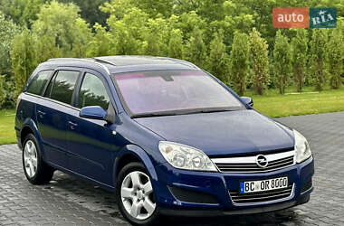 Універсал Opel Astra 2008 в Тернополі