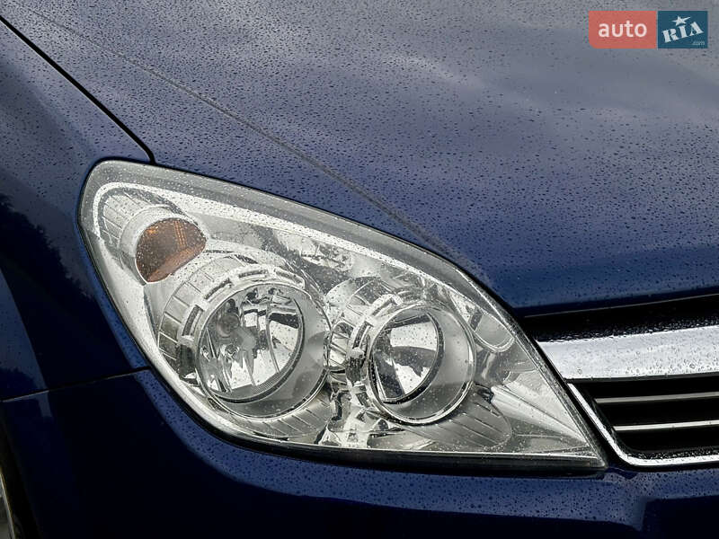 Универсал Opel Astra 2008 в Тернополе