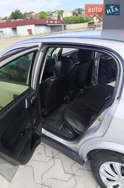 Седан Opel Astra 1999 в 