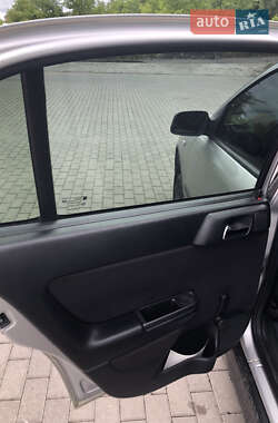 Хэтчбек Opel Astra 1998 в 