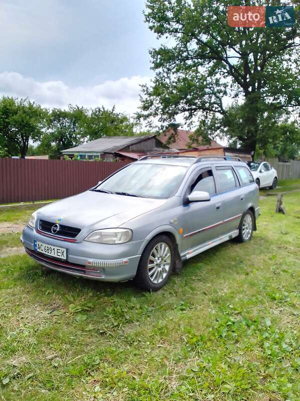 Універсал Opel Astra 2005 в Ратному