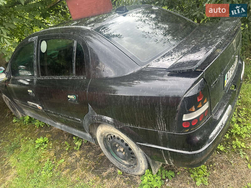 Седан Opel Astra 2007 в Коломиї