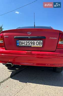 Седан Opel Astra 1999 в 