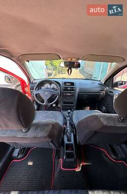 Седан Opel Astra 1999 в 