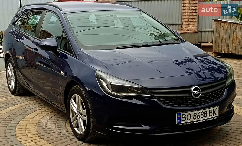 Opel Astra 2016