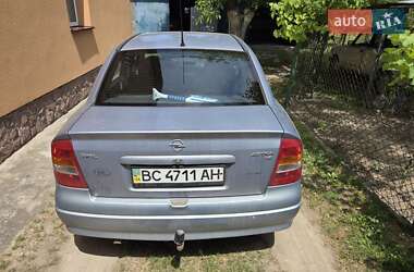 Седан Opel Astra 2000 в 