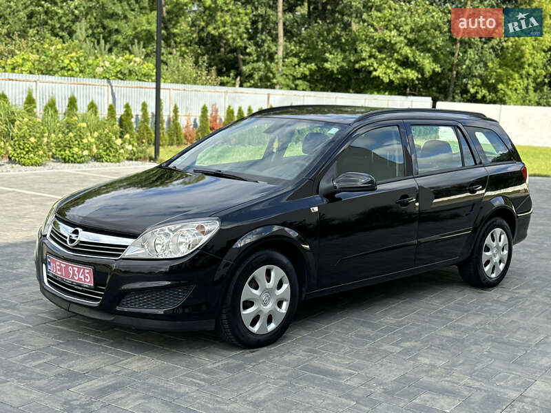Универсал Opel Astra 2007 в Луцке