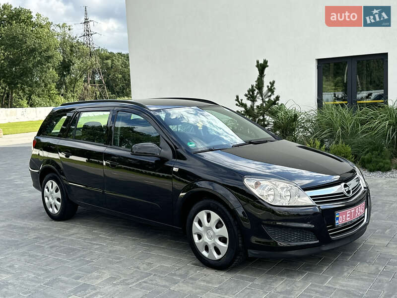 Универсал Opel Astra 2007 в Луцке
