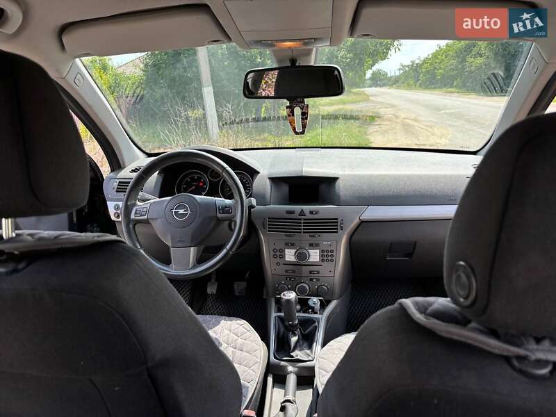 Opel Astra 2006