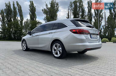 Универсал Opel Astra 2016 в 