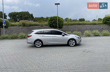 Универсал Opel Astra 2016 в 