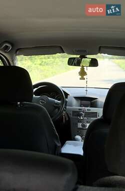 Универсал Opel Astra 2006 в Чорткове фото 9 Универсал Opel Astra 2006 в Чорткове