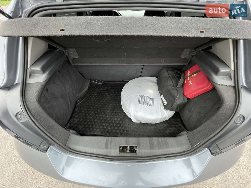 Хэтчбек Opel Astra 2006 в Радивилове