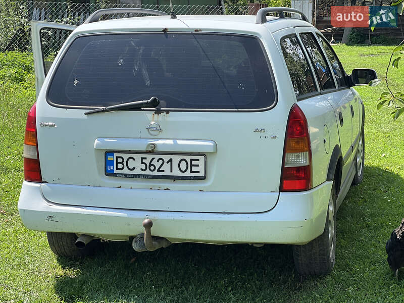 Универсал Opel Astra 2000 в Самборе