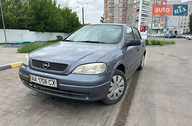 Седан Opel Astra 2007 в 