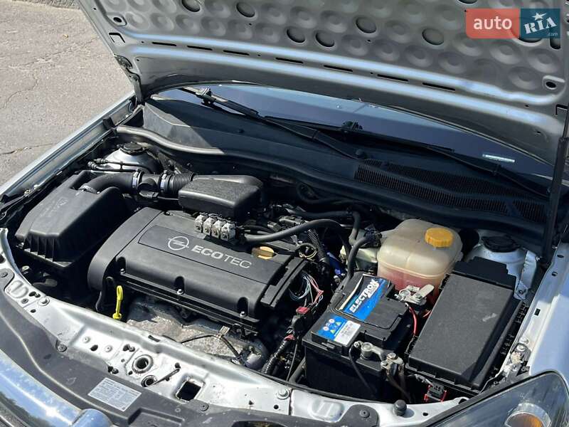 Універсал Opel Astra 2005 в Білій Церкві
