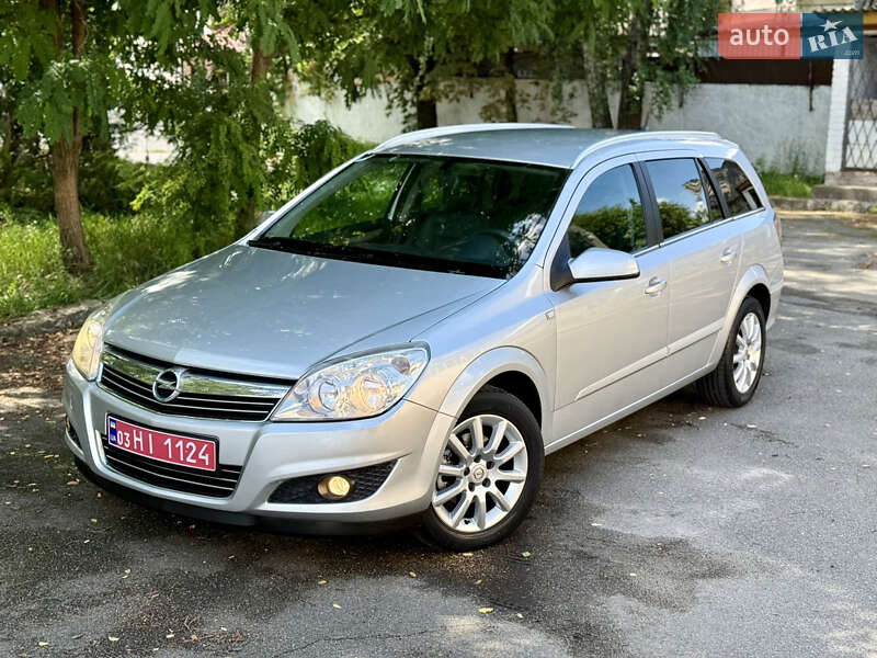 Универсал Opel Astra 2008 в 