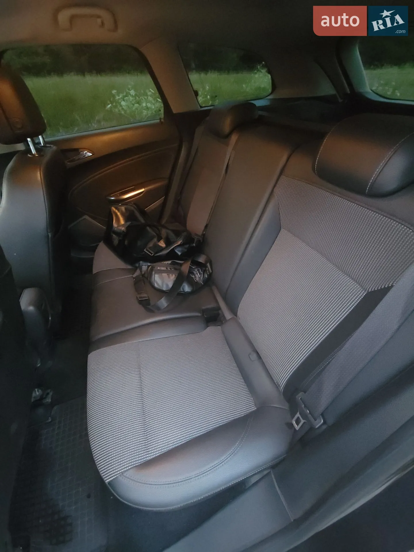 2012 Opel Astra - мініатюра 3