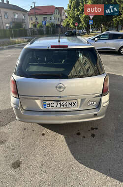 Універсал Opel Astra 2006 в 