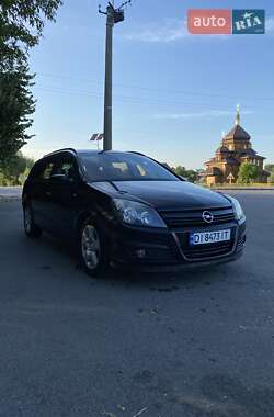 Універсал Opel Astra 2004 в Луцьку