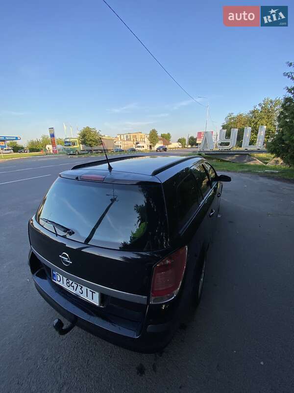 Универсал Opel Astra 2004 в Луцке