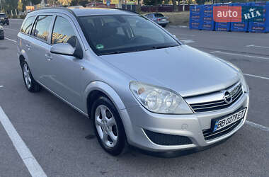 Универсал Opel Astra 2009 в Каменском