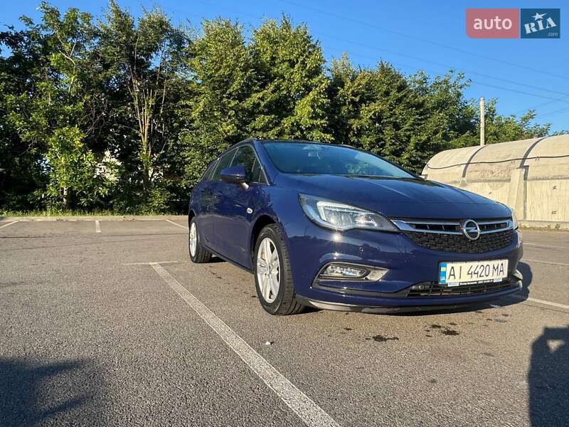 Универсал Opel Astra 2016 в Борисполе