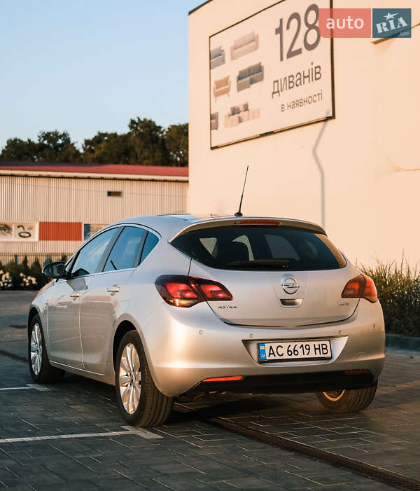 Хэтчбек Opel Astra 2010 в Луцке фото 8 Хэтчбек Opel Astra 2010 в Луцке