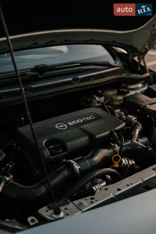 Хэтчбек Opel Astra 2010 в Луцке фото 27 Хэтчбек Opel Astra 2010 в Луцке