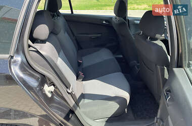 Універсал Opel Astra 2005 в 
