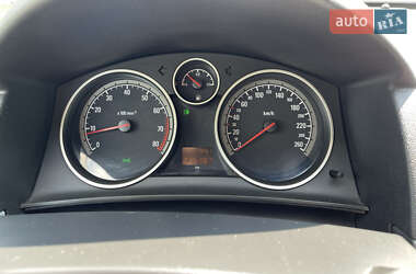 Універсал Opel Astra 2005 в 