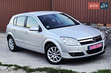Хэтчбек Opel Astra 2004 в Полтаве