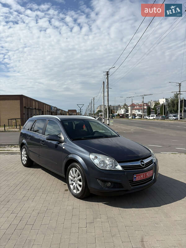 Универсал Opel Astra 2009 в 