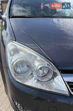 Универсал Opel Astra 2009 в 