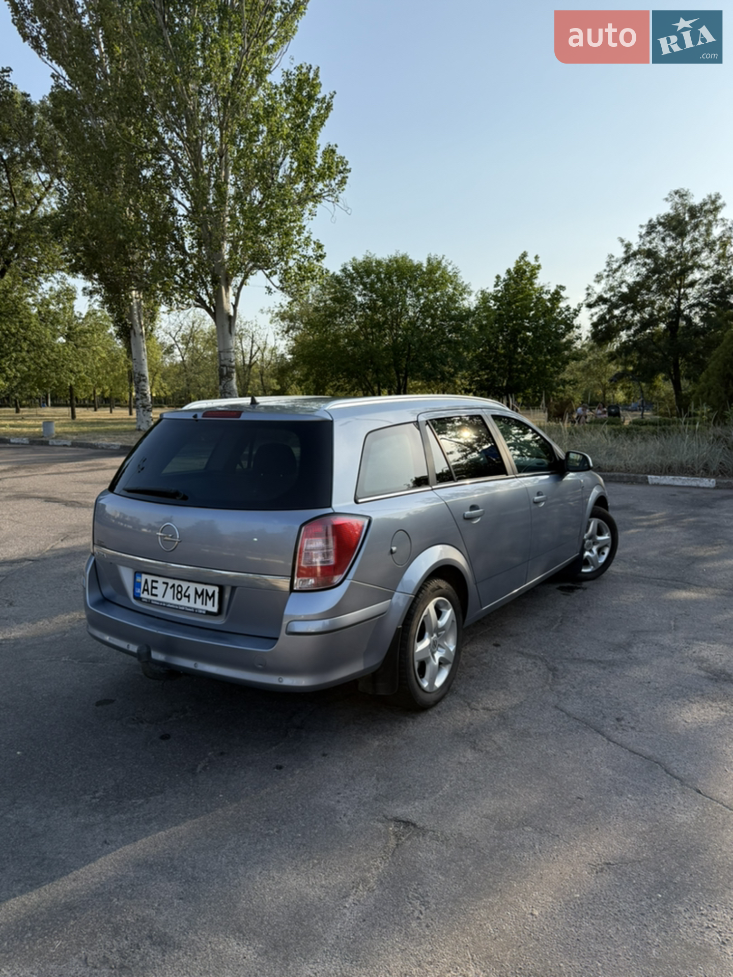 2010 Opel Astra - мініатюра 6