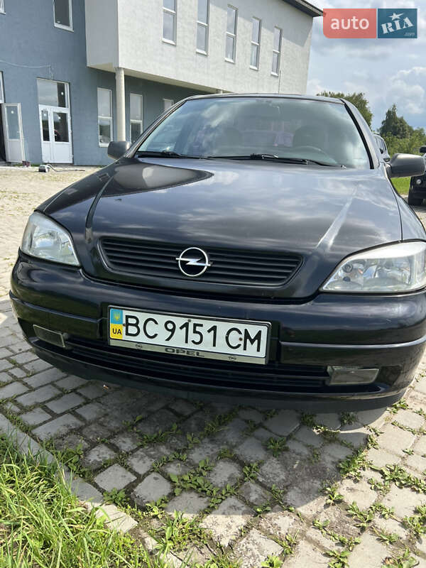 Седан Opel Astra 2007 в Львове