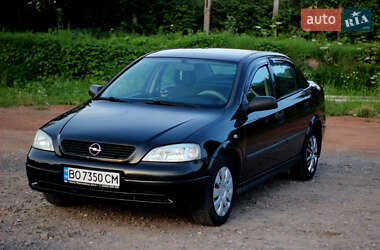 Седан Opel Astra 2008 в Кременце