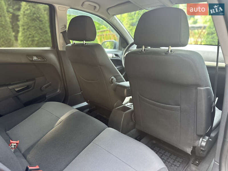 Универсал Opel Astra 2008 в Трускавце