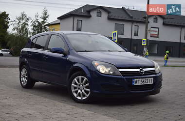 Хэтчбек Opel Astra 2004 в Ивано-Франковске