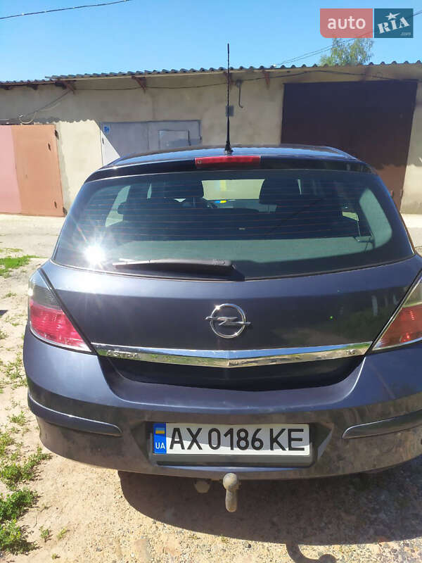 Хэтчбек Opel Astra 2008 в Харькове