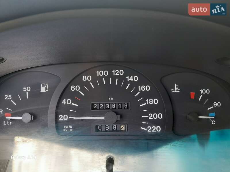 Седан Opel Astra 1997 в Иванкове