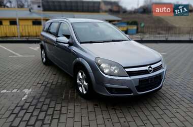 Универсал Opel Astra 2004 в 