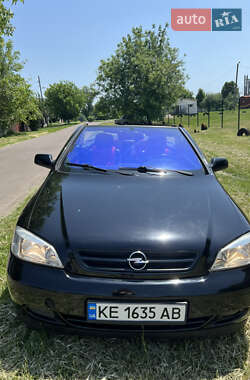 Кабриолет Opel Astra 2003 в 